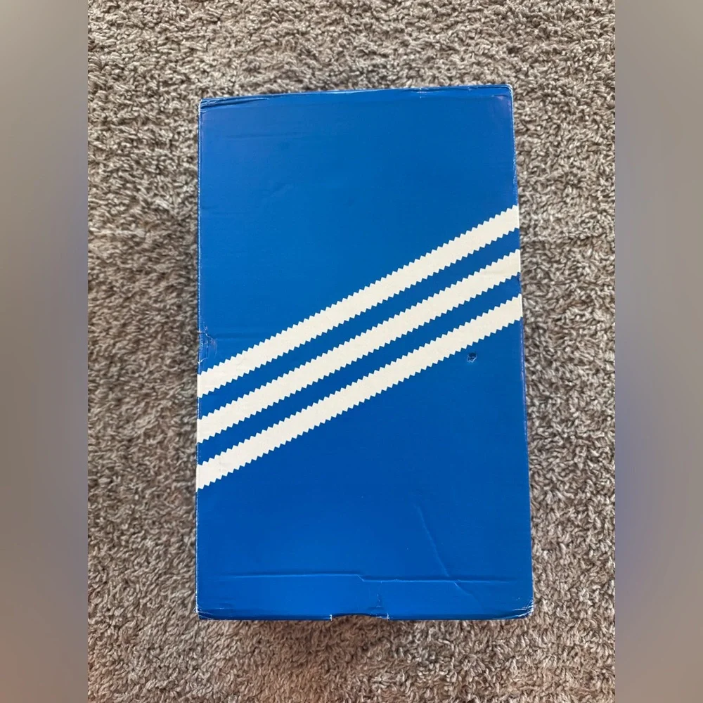 Adidas Women’s Samba OG Black Legend Earth Gum, Sz 10.5 - Picture 10 of 11